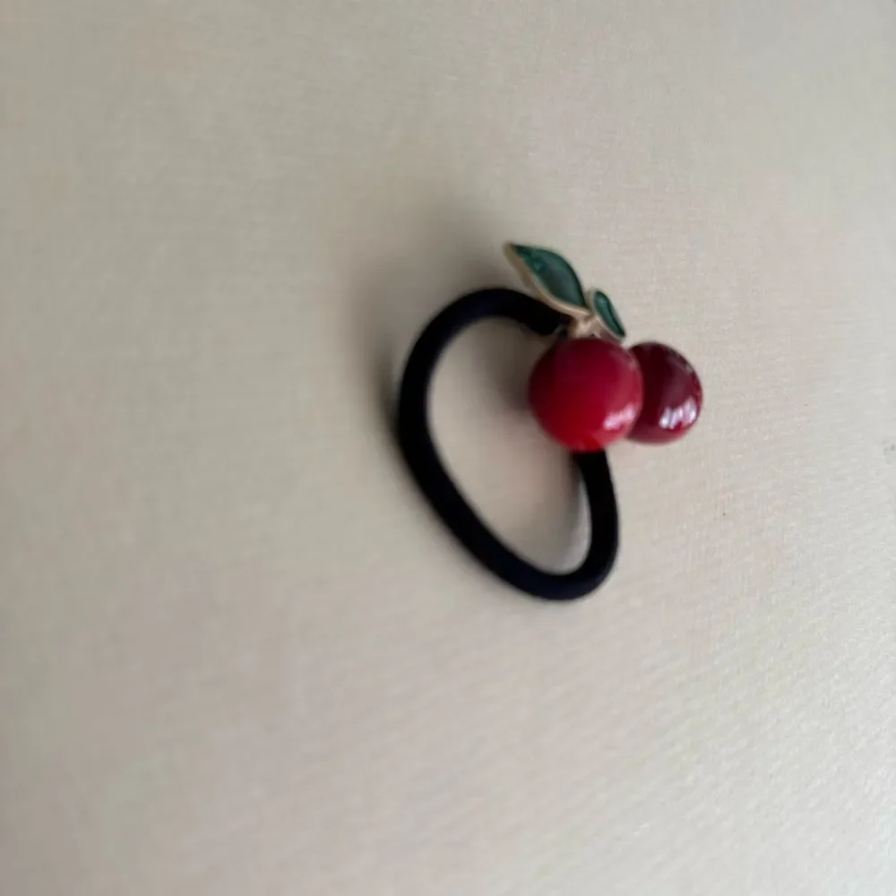 Cherry hair tie M1697